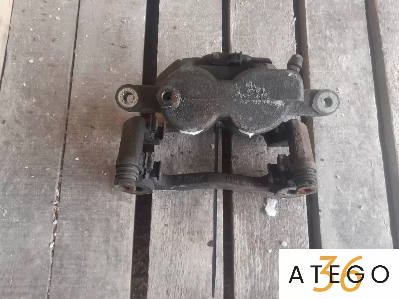 Суппорт задний тормозной Mercedes-Benz Sprinter