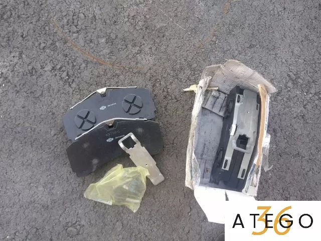 Передние тормозные колодки Mercedes Axor Actros KNORR – новая подвеска