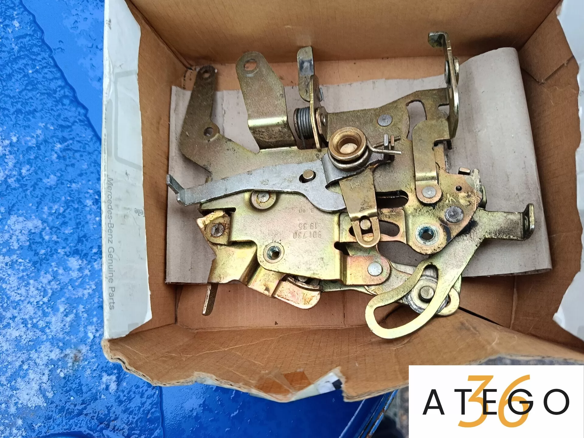 A9017301935 замок сдвижной двери Мерседес-Бенц Спринтер