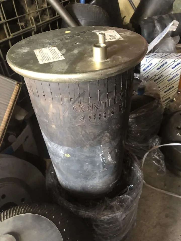 4862 N1 P01 пневмоподушка задняя  MAN TGL