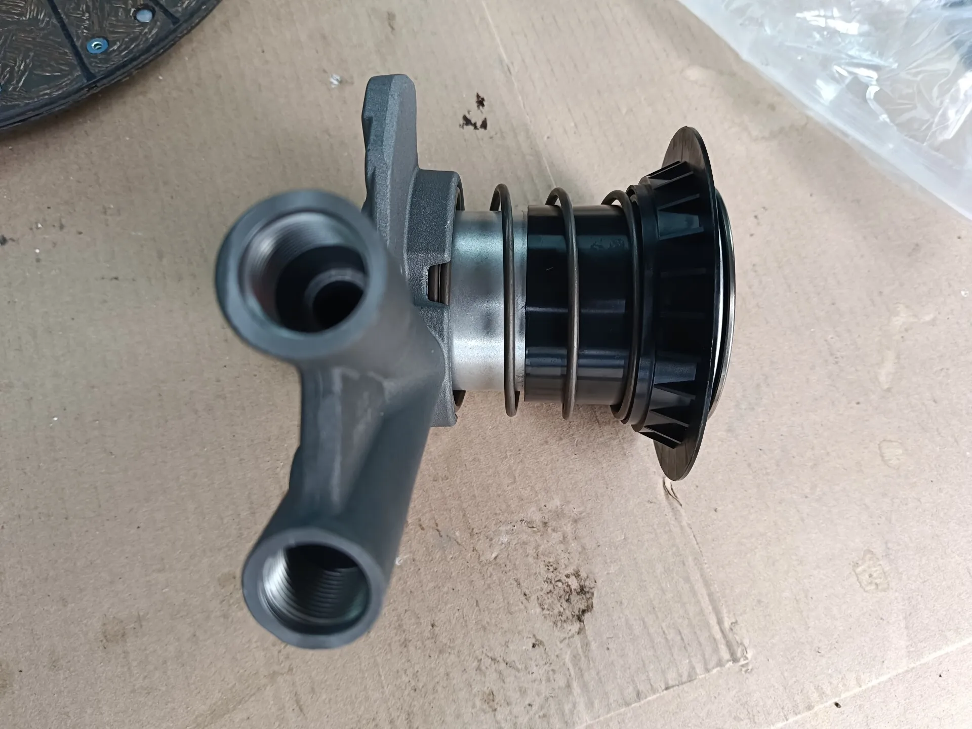 рабочий выжимной подшипник