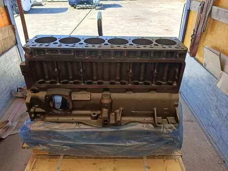 20030336601 Блок цилиндров OM366A/OM366LA